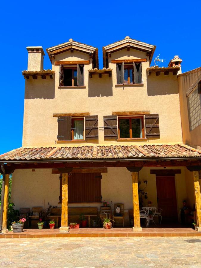 Hotel Rural La Huerta Montejo de la Vega de la Serrezuela Екстер'єр фото