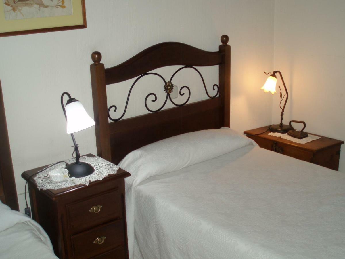 Hotel Rural La Huerta Montejo de la Vega de la Serrezuela Екстер'єр фото